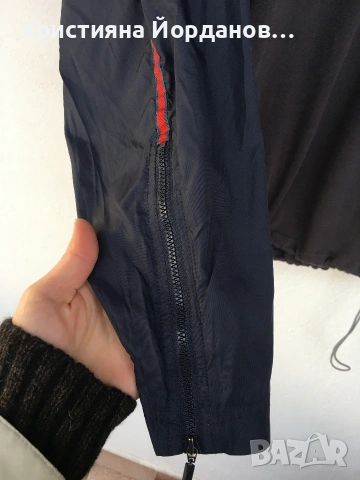 Adidas интересен модел суичър , Л, снимка 2 - Спортни дрехи, екипи - 53156305