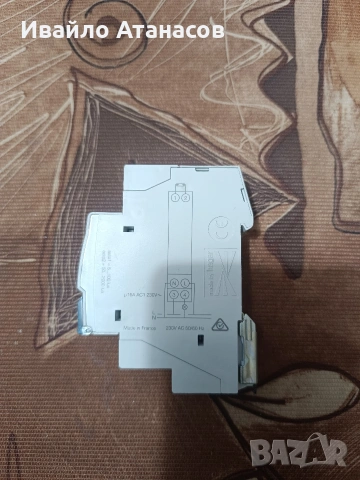 Професионално фотореле (люксметър) Hager EEN101 (16A, 2-2000 Lux), снимка 2 - Други машини и части - 53670358