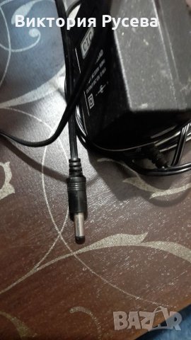 Зарядно адаптер , снимка 2 - Други - 35721641