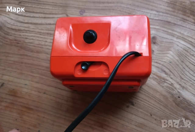 Електро механичен будилник, снимка 3 - Колекции - 51590240