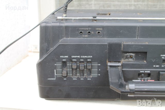 Радиокасетофон "Sharp WA t3512'', снимка 6 - Антикварни и старинни предмети - 40713654