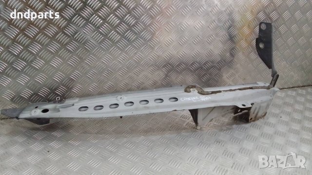 Лява основа преден капак Porsche Cayenne 2004г.	