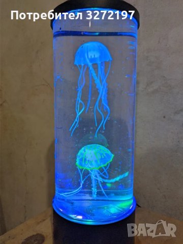LED нощна лампа - аквариум с две синтетични медузи,пет цвята, снимка 10 - Настолни лампи - 42499543