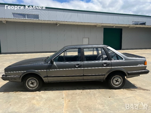 Фолксваген Сантана , снимка 3 - Автомобили и джипове - 51307613