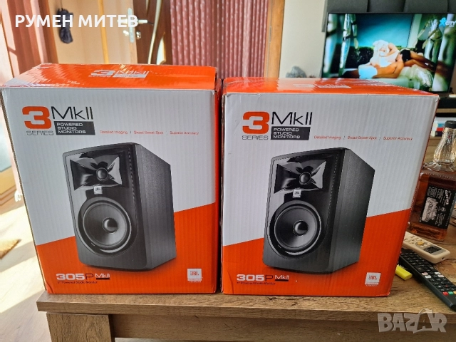Тонколони JBL