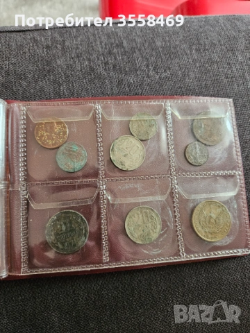 Класьор със 63 бр. български  и чуждестранни монети, снимка 12 - Нумизматика и бонистика - 53284731
