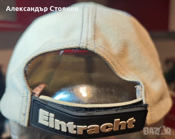 Шапка Eintracht Frankfurt – оригинален фен артикул, снимка 3 - Шапки - 53104224