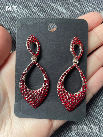 Нови обеци, снимка 1