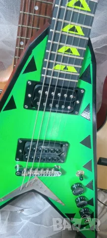 Електрическа китара SuperStrat, няколко модела, може да се комбинира с кубе, процесор, аксесоари!, снимка 6 - Китари - 56014024