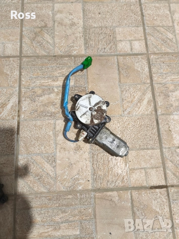 моторче за Ел.стъкла за Субару Форестър 1997, снимка 2 - Части - 52967509