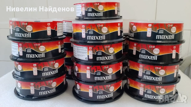 Cake box за 25бр. дискa.