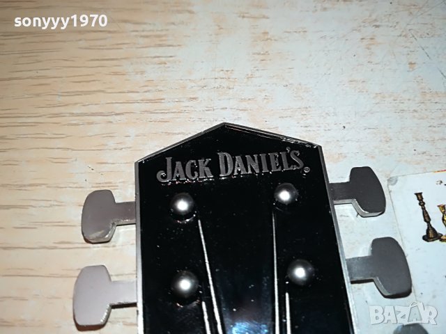 JACK DANIELS-METAL GUITAR 1504231926, снимка 11 - Колекции - 40377374