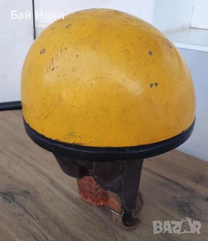 Стара ретро винтидж моторжийска каска - топ цена !, снимка 3 - Аксесоари и консумативи - 51791548
