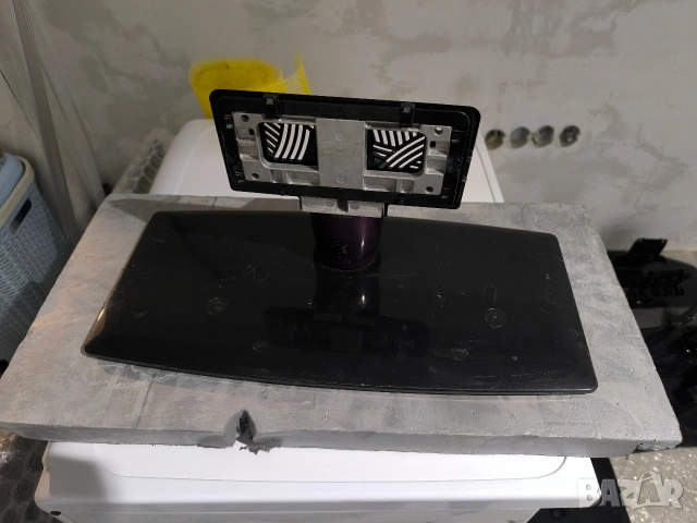 Стойка за тв LG32LE5500