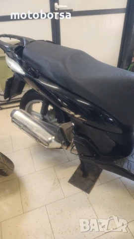Honda SH 125 кубика, 2007, снимка 2 - Мотоциклети и мототехника - 51241323