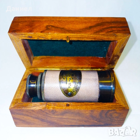 Бронзов ретро далекоглед в дървена кутия – стил „пиратски“