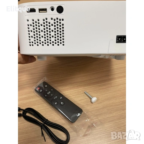 LED Проектор, снимка 6 - Плейъри, домашно кино, прожектори - 53102444