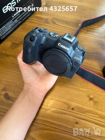 Canon R8 + 50mm 1.8 + пълен фотографски комплект + гаранция. Като нов, снимка 7 - Фотоапарати - 52011529