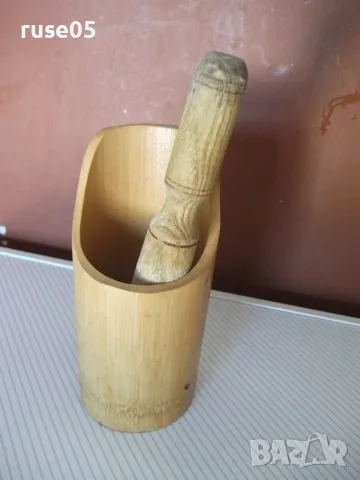 Хаванче от бамбук с дървено чукало
