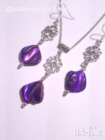 Прекрасен Седефен комплект бижута обеци и колие с лилав естествен седеф и орнаменти цвят сребро , снимка 2 - Колиета, медальони, синджири - 48895464
