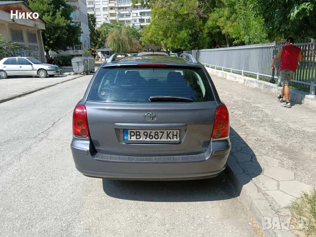 Продавам Toyota avensis, снимка 5 - Автомобили и джипове - 56010463