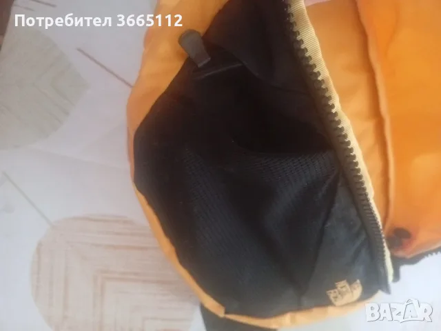 Чантичка за кръста The North Face, снимка 3 - Чанти - 56172133