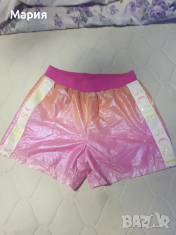 Къси гащи Guess