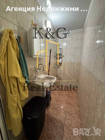 Едноетажна къща в много добро състояние , снимка 5 - Къщи - 50780123