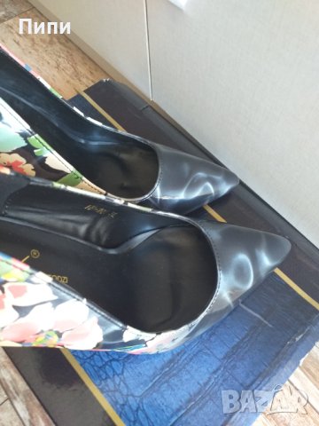 Уникални, маркови обувки 36 номер , снимка 4 - Дамски обувки на ток - 41043191