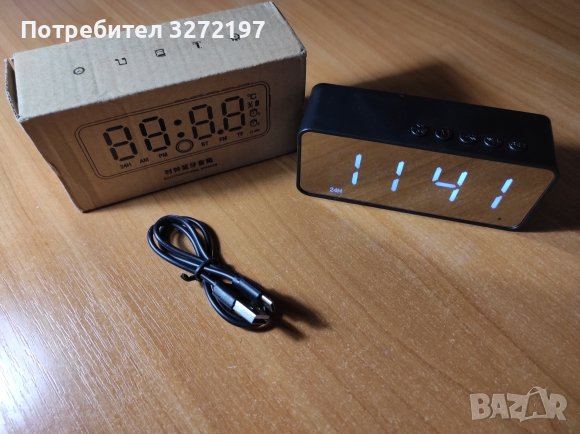Безжичен LED огледален Bluetooth високоговорител,часовник,будилник,дата,радио и др. , снимка 12 - Bluetooth тонколони - 41015232