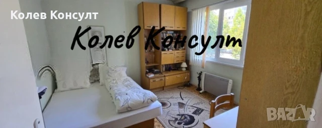 Продавам двуетажна къща в село Добрич , снимка 3 - Къщи - 51411187