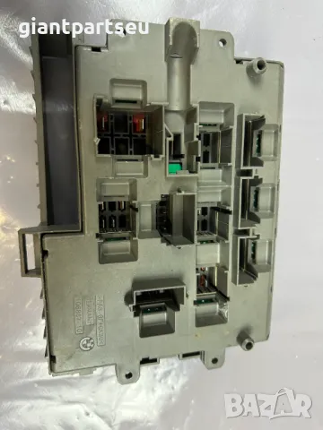 FUSE BOX Бушонно Табло за БМВ BMW E90 E91 9119447-02, снимка 3 - Части - 49249210