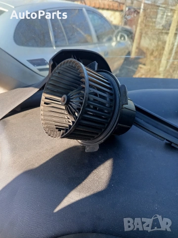 Ситроен Ц4 1.6ХДИ 109к.с На части 0892740864! Работя с Еконт Ниски цени , снимка 6 - Автомобили и джипове - 53840756