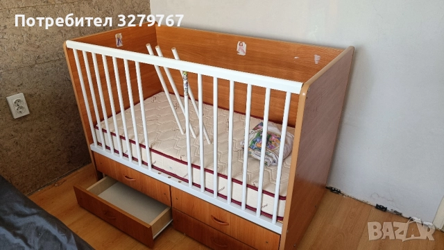 Продавам бебешка кошара 