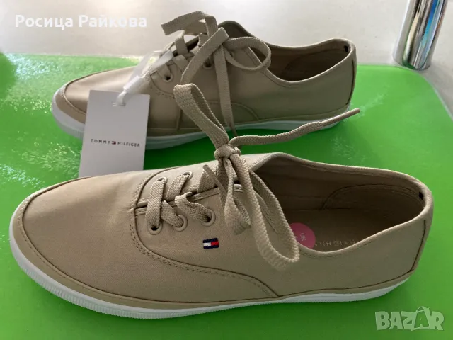 Дамски гуменки, нови , 38 размер Tommy Hilfiger, снимка 2 - Маратонки - 50347883