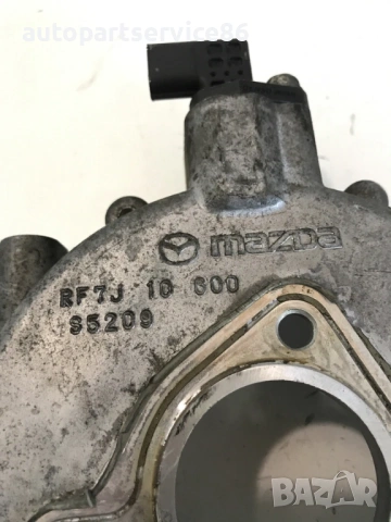 Краен капак за Mazda 5 2.0D (2007) RF7J10600, снимка 3 - Части - 53699964