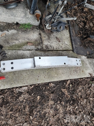 Задна Основна греда Infiniti fx45s -2005г, снимка 3 - Части - 53644077