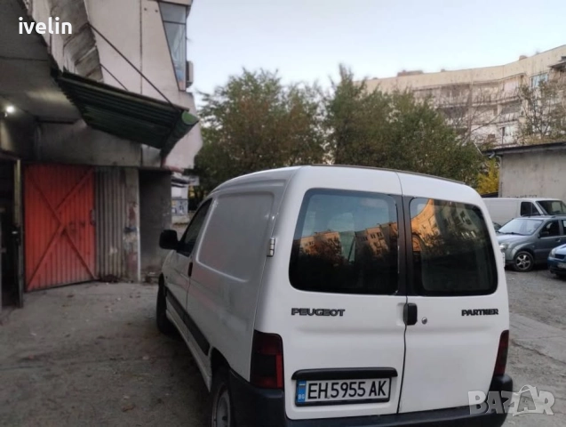 Пежо Партнер, снимка 5 - Автомобили и джипове - 52249845