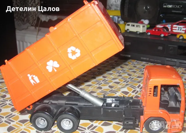 Автомобили Боклукчийски камион и Автобус, снимка 7 - Коли, камиони, мотори, писти - 48454846