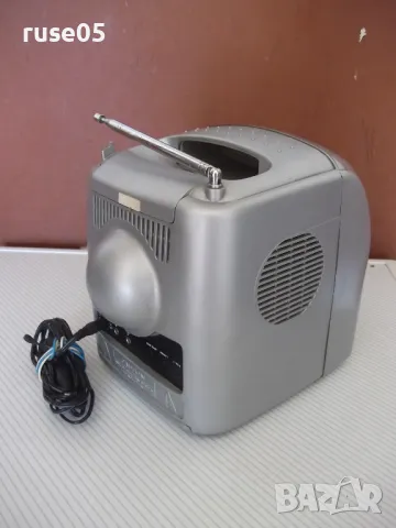 Телевизор черно-бял "UNITED - UTV8002R" с радио стар работещ, снимка 3 - Телевизори - 50336222