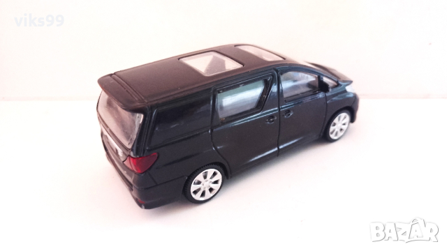 TOYOTA ALPHARD 1:43 RASTAR, снимка 4 - Колекции - 41739125