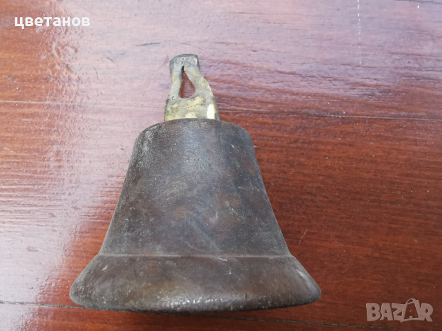Камбанка, снимка 2 - Антикварни и старинни предмети - 36233508