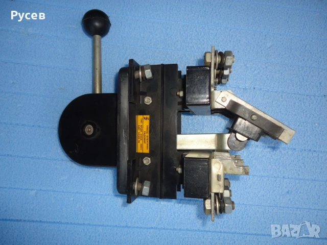 Лостов въздушен прекъсвач 250А, снимка 6 - Други машини и части - 53818477