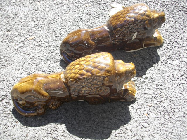 ДВА ЛЪВА СТАР БЪЛГАРСКИ ПОРЦЕЛАН, снимка 2 - Антикварни и старинни предмети - 41979208