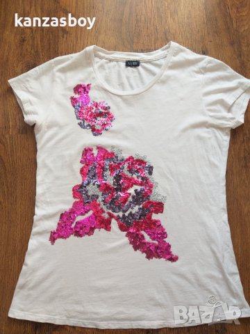 Armani Jeans - страхотна дамска тениска, снимка 6 - Тениски - 41004341