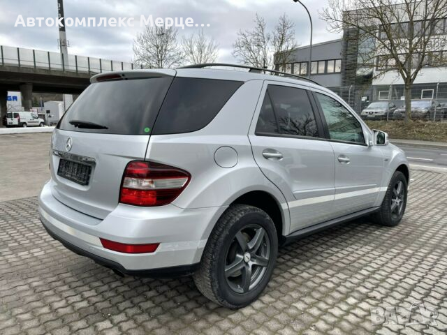 Mercedes-Benz ML 300 CDI 4-Matic, снимка 3 - Автомобили и джипове - 36146336