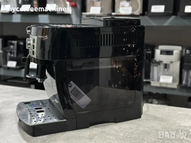 Кафемашина DeLonghi Magnifica S, снимка 5 - Кафемашини - 49196062