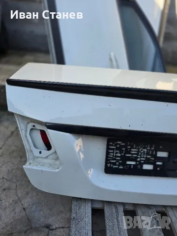 заден капак mercedes w212 2010год., снимка 4 - Части - 50101008