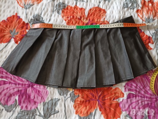 Черна нова кожена къса пола с плохи за едра дама XXL, снимка 10 - Поли - 40081423