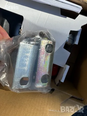 Оригинална Лапа AL-KO за Каравана (Чисто нова), снимка 12 - Ремаркета - 47744451